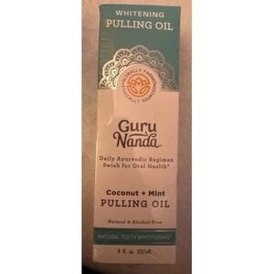 GuruNanda Oil Pulling (8 Fl.Oz) with Coconut Oil and Peppermint Oil for Oral
